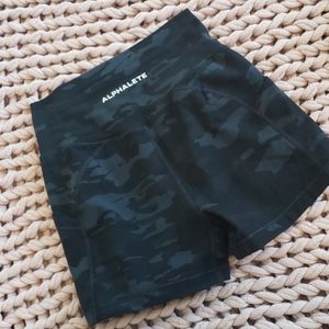 Alphalete Surface Packet Black Camo Shorts